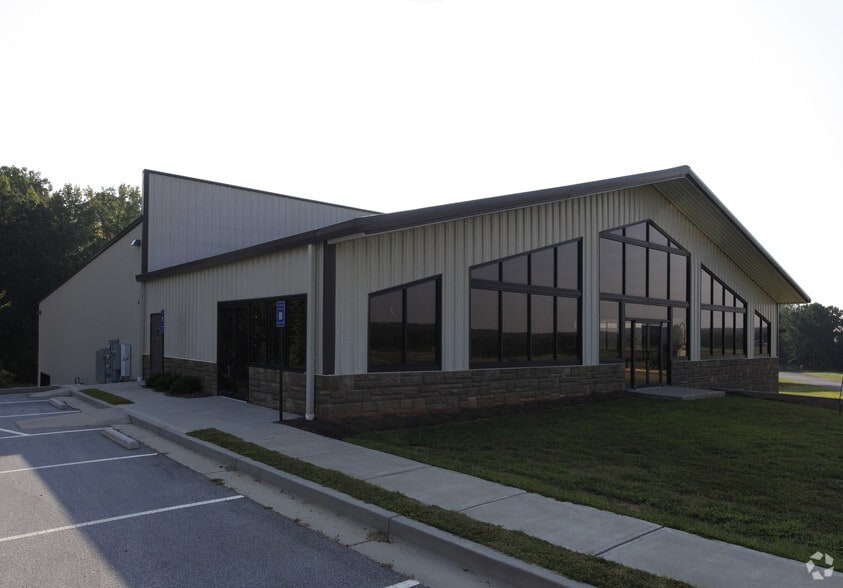 More Photos Of 1150 Echo Ct, Peachtree City Office For Lease