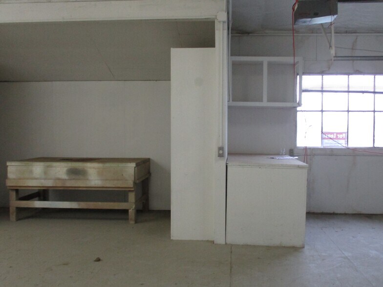 More Photos Of 940 N 9th Ave, Walla Walla Service For Lease