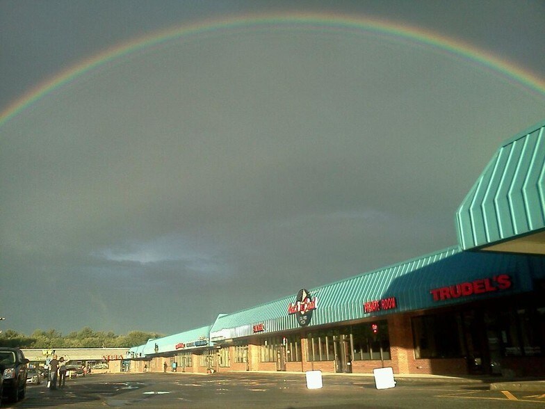 More Photos Of 799 S Main St, Bellingham Unknown For Lease