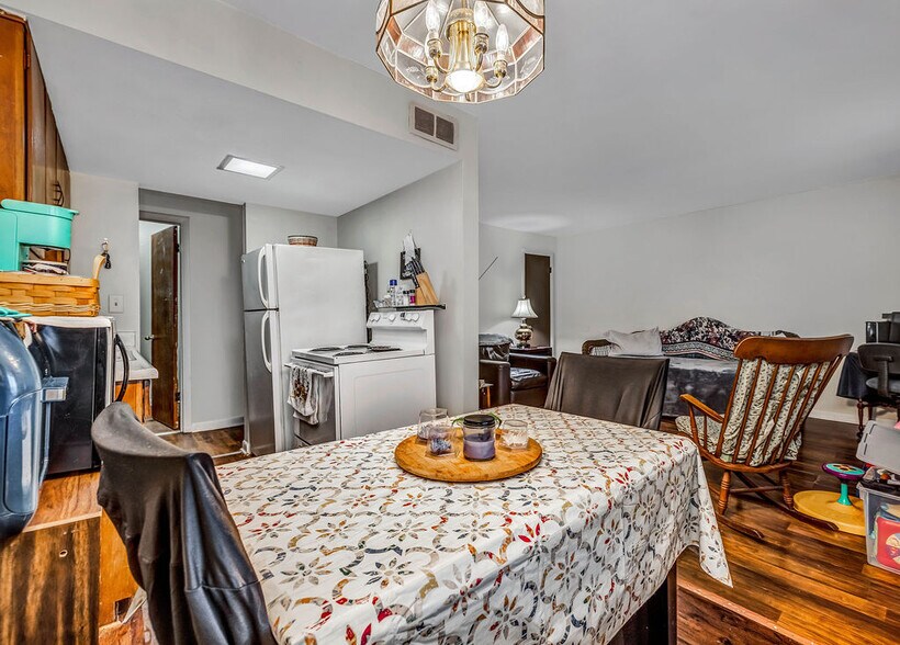 More Photos Of 1124 Case Ct, Miamisburg Apartments For Sale
