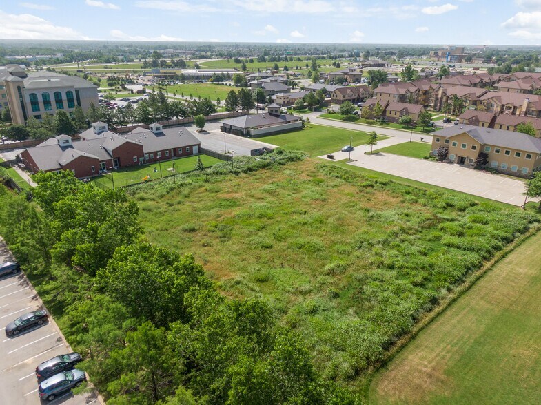 More Photos Of 7815 79th, Tulsa Land For Sale