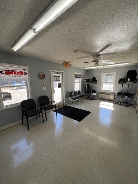 More Photos Of 736 US-52 Hwy, Wadesboro Industrial For Sale