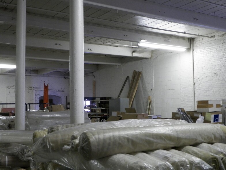 More Photos Of 7 Dunnell Ln, Pawtucket Warehouse For Lease