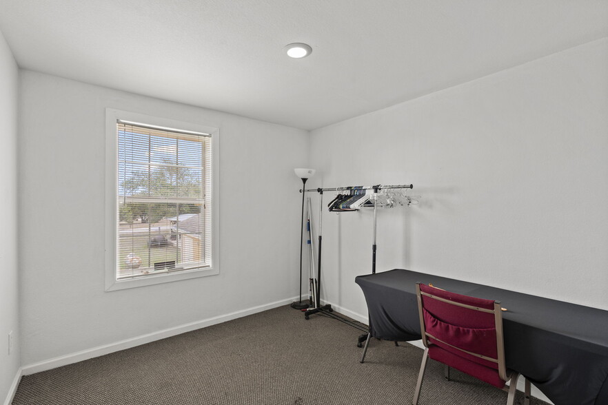 More Photos Of 11200 Thaxton Rd, Austin Religious Facility For Sale