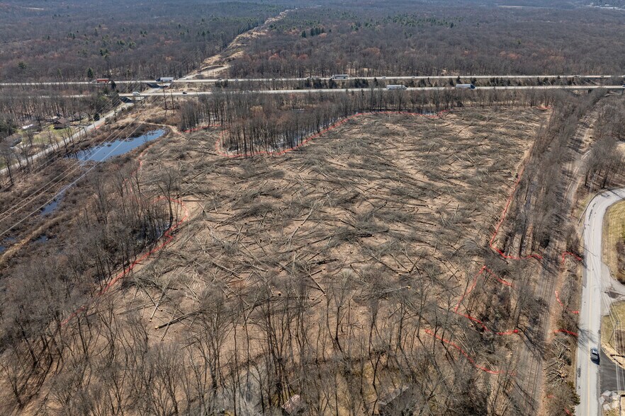 More Photos Of 171 Bracken Rd, Montgomery Manufacturing For Sale