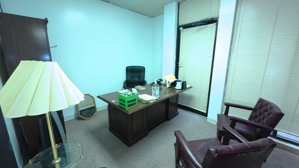 More Photos Of 926 14th St N, Texas City Medical For Sale