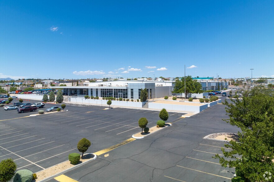 More Photos Of 1359 Lomaland Dr, El Paso Office For Lease