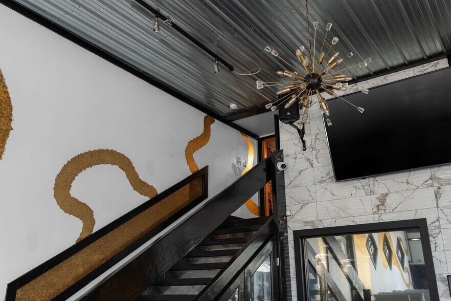 More Photos Of 281 Peters St SW, Atlanta Bar For Sale