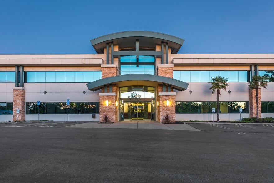 More Photos Of 300 Harding Blvd, Roseville Office For Lease