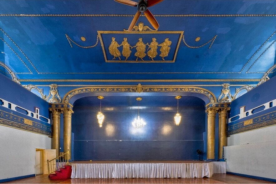 More Photos Of 5670 58th St, Maspeth Specialty For Sale