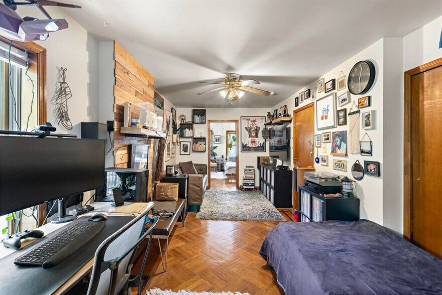 More Photos Of 24 W Hamilton Pl, Jersey City Multifamily For Sale