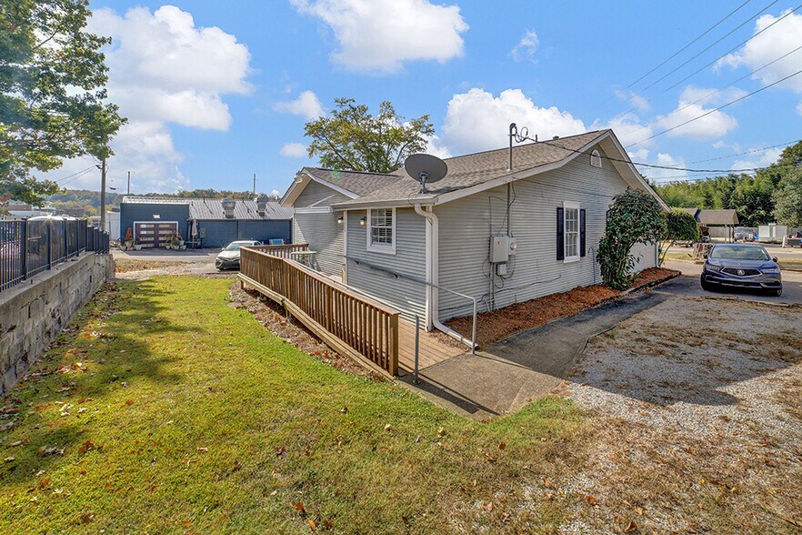 More Photos Of 113 Glenn Ave, Trussville Office Residential For Sale