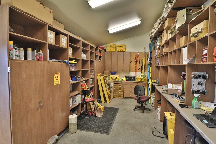 More Photos Of 502 33rd St, Cody Medical For Sale