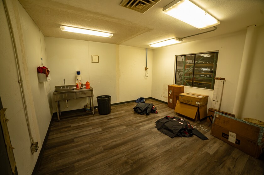 More Photos Of 500 26th St, Greeley Warehouse For Sale