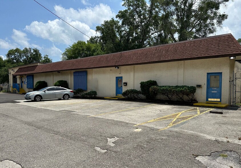 More Photos Of 2406-2410 Harper St, Jacksonville Warehouse For Sale