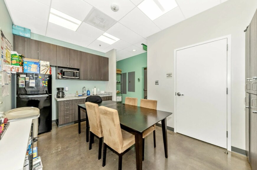 More Photos Of 6550 Mercantile Dr E, Frederick Medical For Sale