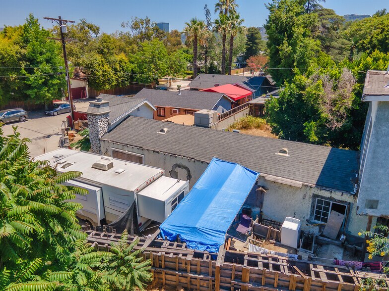 More Photos Of 4463 Bellflower Ave, North Hollywood Land For Sale