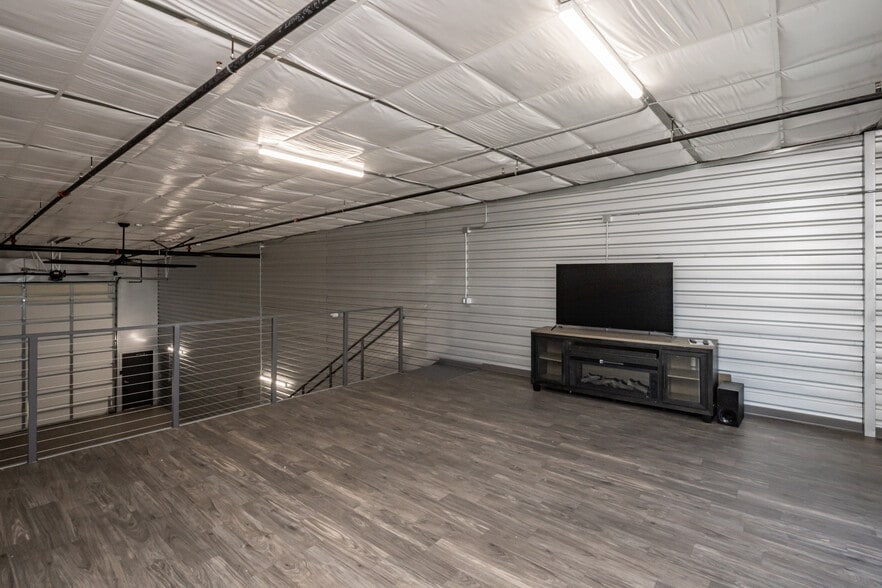 More Photos Of 3204 Sweetwater Ave, Lake Havasu City Self Storage For Sale