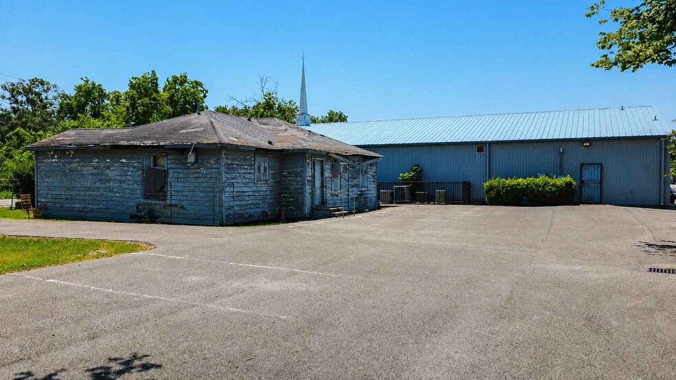 More Photos Of 3917 Wipprecht St, Houston Religious Facility For Sale