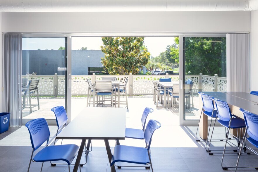 More Photos Of 2231 Rutherford Rd, Carlsbad Office For Lease