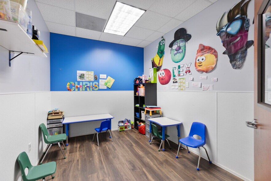 More Photos Of 12101 Grant Rd, Cypress Medical For Sale