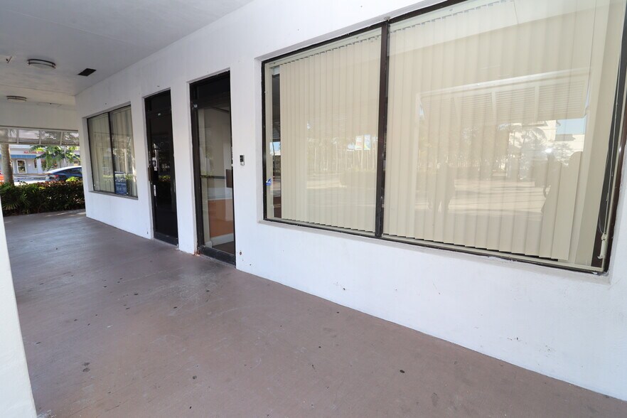 More Photos Of 6731-6755 Sunset Strip, Sunrise Unknown For Lease