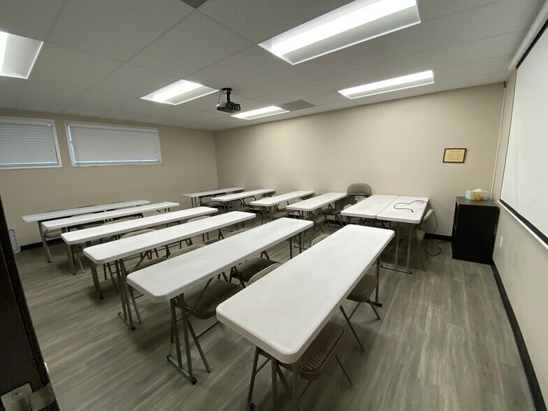 More Photos Of 17100 Norwalk Blvd, Cerritos Office For Sale