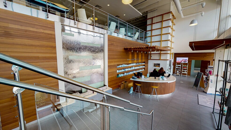 More Photos Of 7373 W 107th St, Overland Park Office For Lease