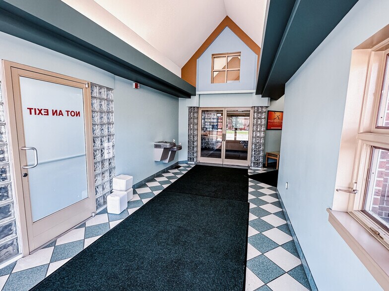 More Photos Of 4649 N Breton Ct SE, Grand Rapids Medical For Sale
