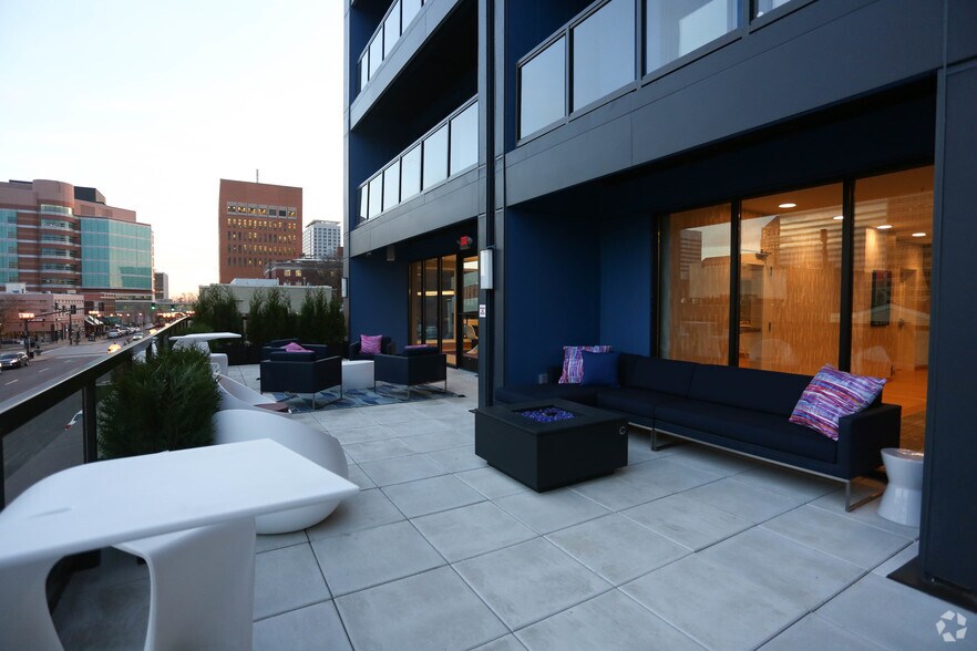 More Photos Of 25-45 N Central Ave, Clayton Apartments For Lease