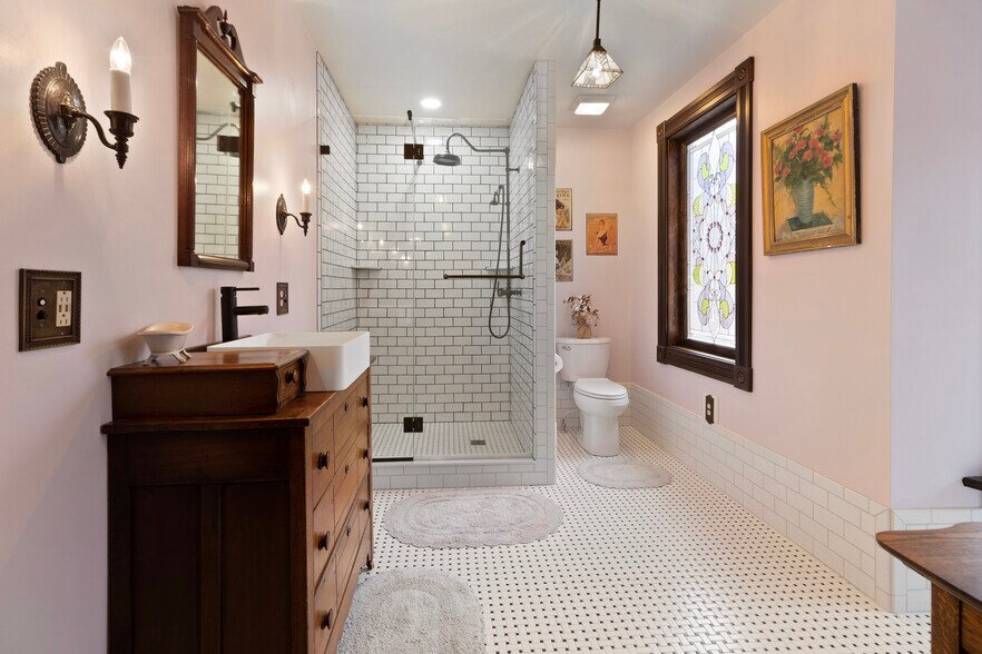 More Photos Of 306 Main Ave, Weston Office For Sale