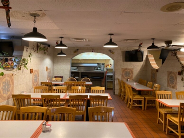 More Photos Of 2130 Alameda St, Norman Restaurant For Sale