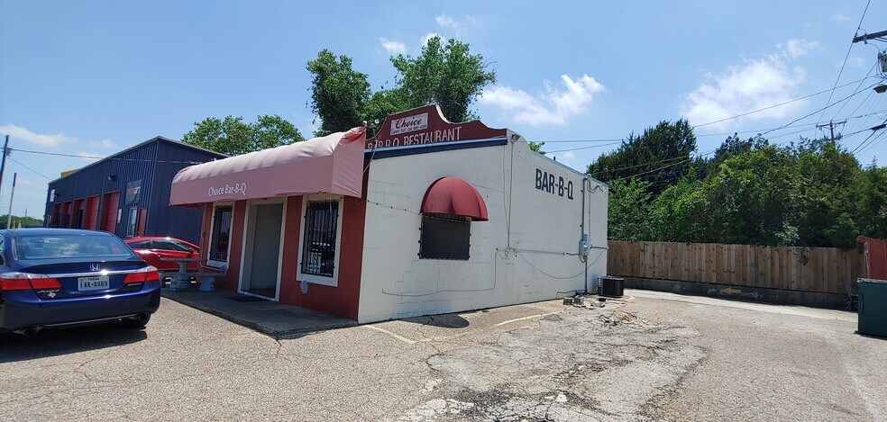 More Photos Of 2606 E Veterans Memorial Blvd, Killeen Restaurant For Sale