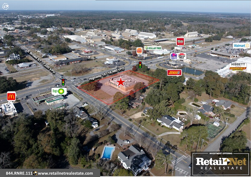 More Photos Of 266 E Broad St, Camilla Drugstore For Sale