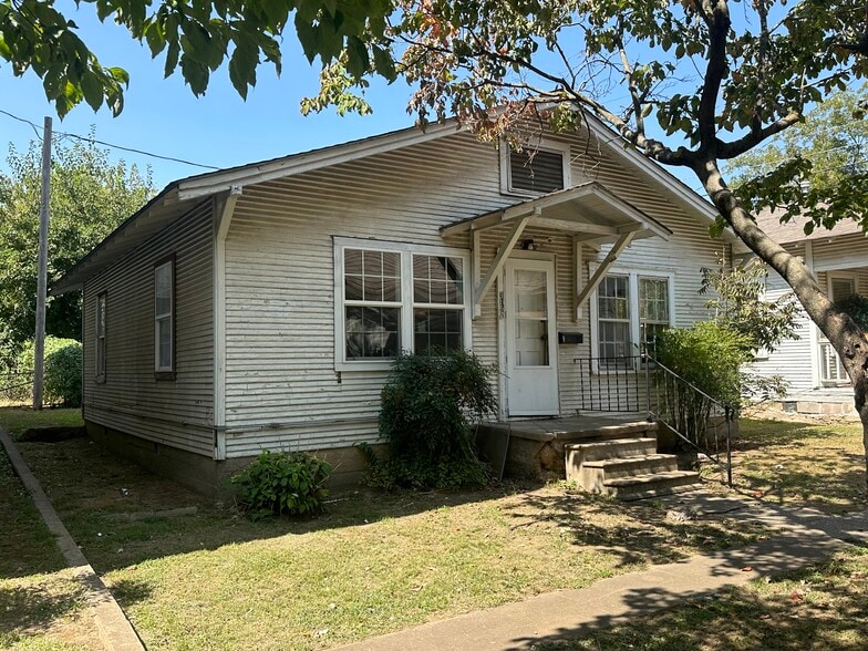 More Photos Of 320 S Morton Ave, Okmulgee Apartments For Sale