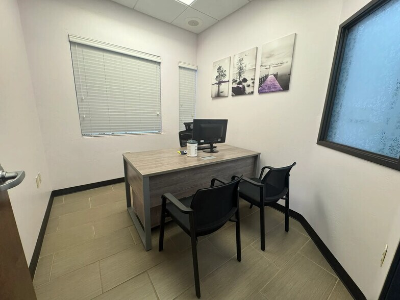 More Photos Of 2410 W Ray Rd, Chandler Medical For Lease
