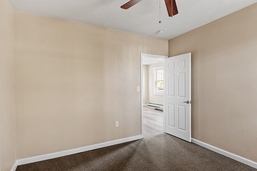 More Photos Of 8 Village St, Dudley Apartments For Sale