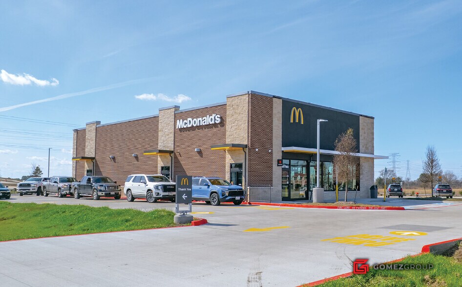 Primary Photo Of 19706 Morris ave, Manvel Fast Food For Sale