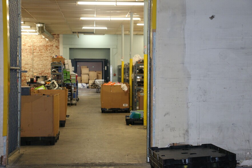 More Photos Of 129 S Grant St, Stockton Warehouse For Sale