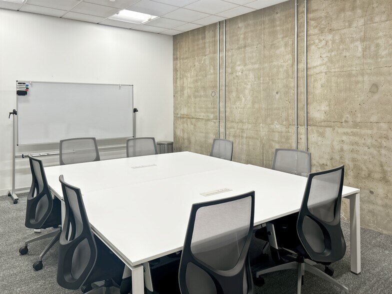 More Photos Of 1201 2nd Ave, Seattle Coworking Space