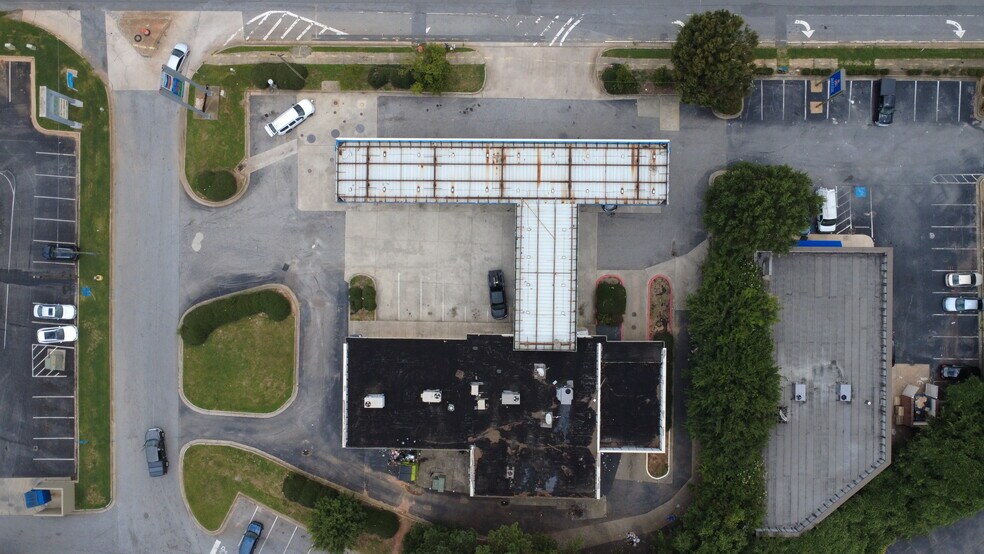 More Photos Of 7113-7123 Mt Zion Blvd, Jonesboro Convenience Store For Lease