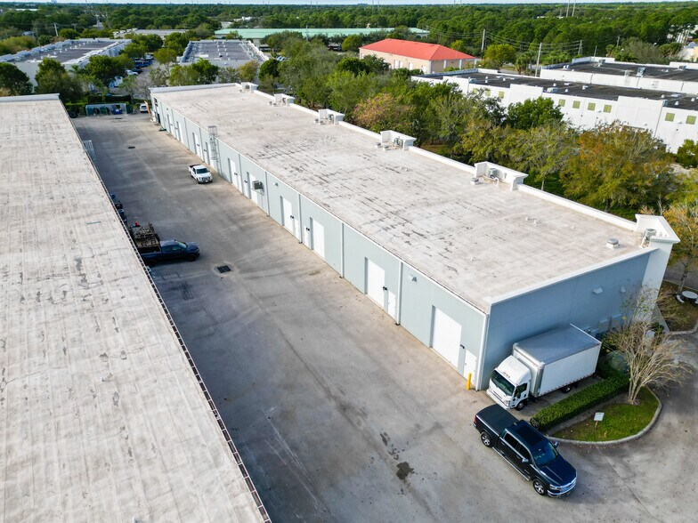 More Photos Of 660 NW Enterprise Dr, Port Saint Lucie Unknown For Lease