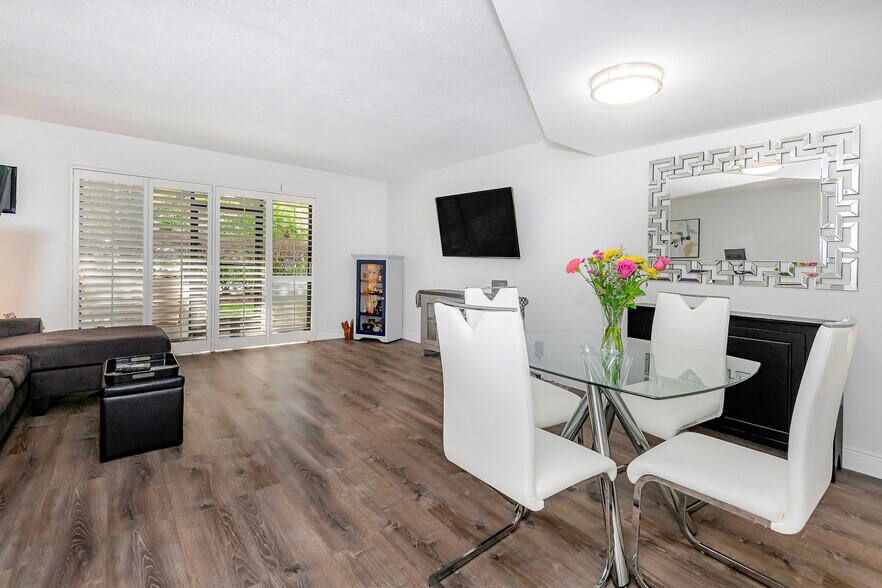 More Photos Of 89 Deer Creek Rd, Deerfield Beach Apartments For Sale
