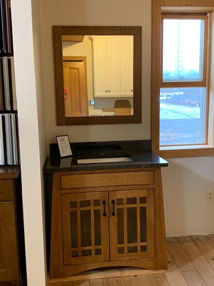 More Photos Of 72 Railroad Ave, Hamlin Freestanding For Sale