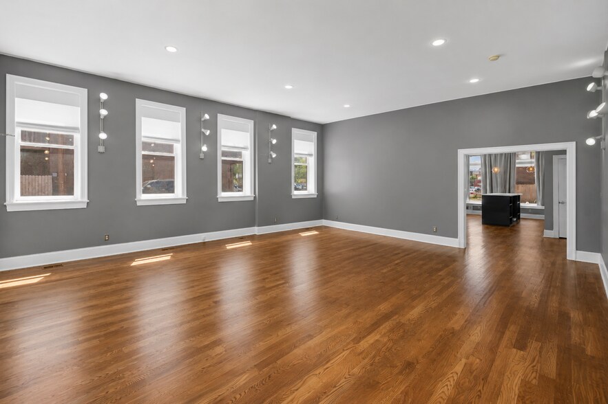 More Photos Of 4301 Arco Ave, Saint Louis Storefront Retail Residential For Lease