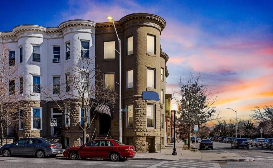 Primary Photo Of 2601 N Charles St, Baltimore Apartments For Sale