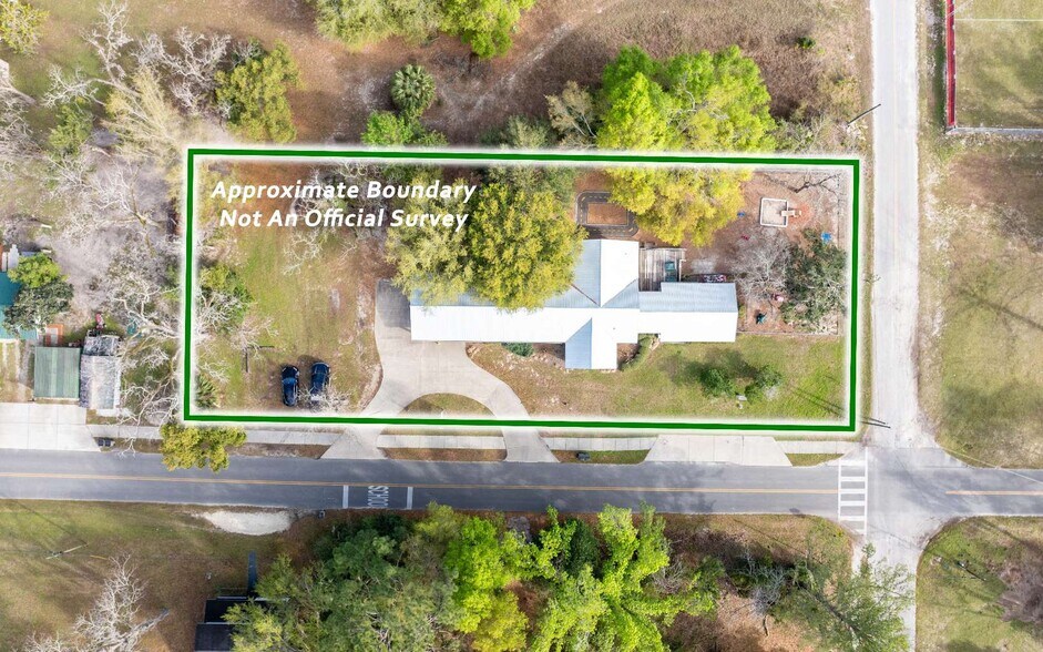 More Photos Of 311 NE Crawford St, Mayo Office For Sale