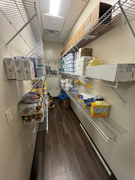 More Photos Of 2570 Justin Rd, Highland Village Unknown For Lease