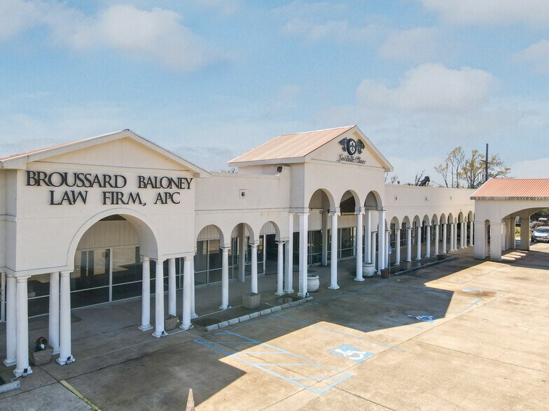 More Photos Of 1905 W Airline Hwy, La Place Freestanding For Sale