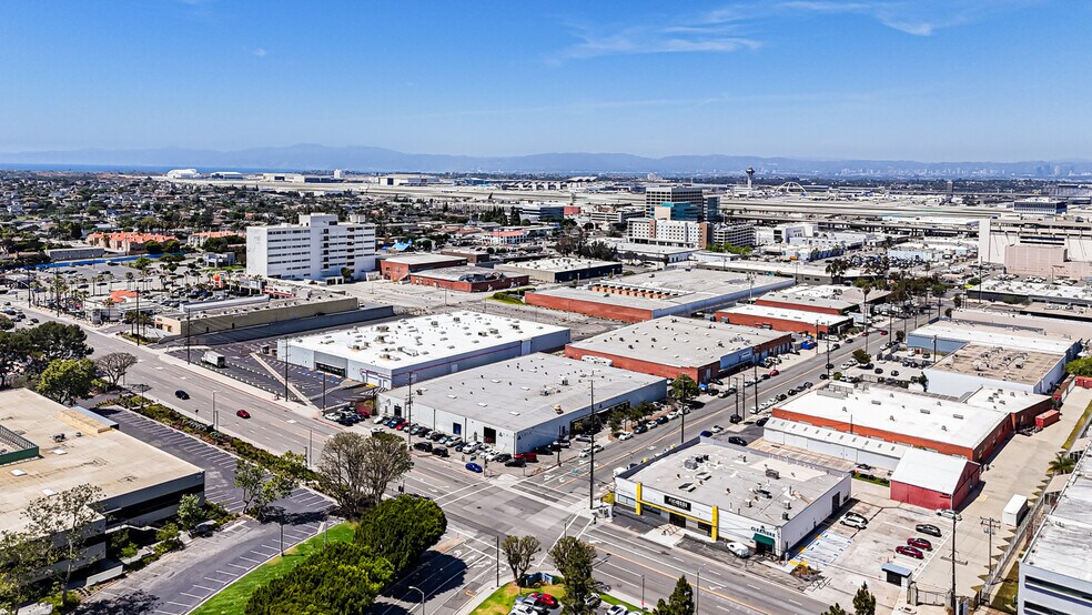 More Photos Of 601 Lairport St, El Segundo Manufacturing For Lease
